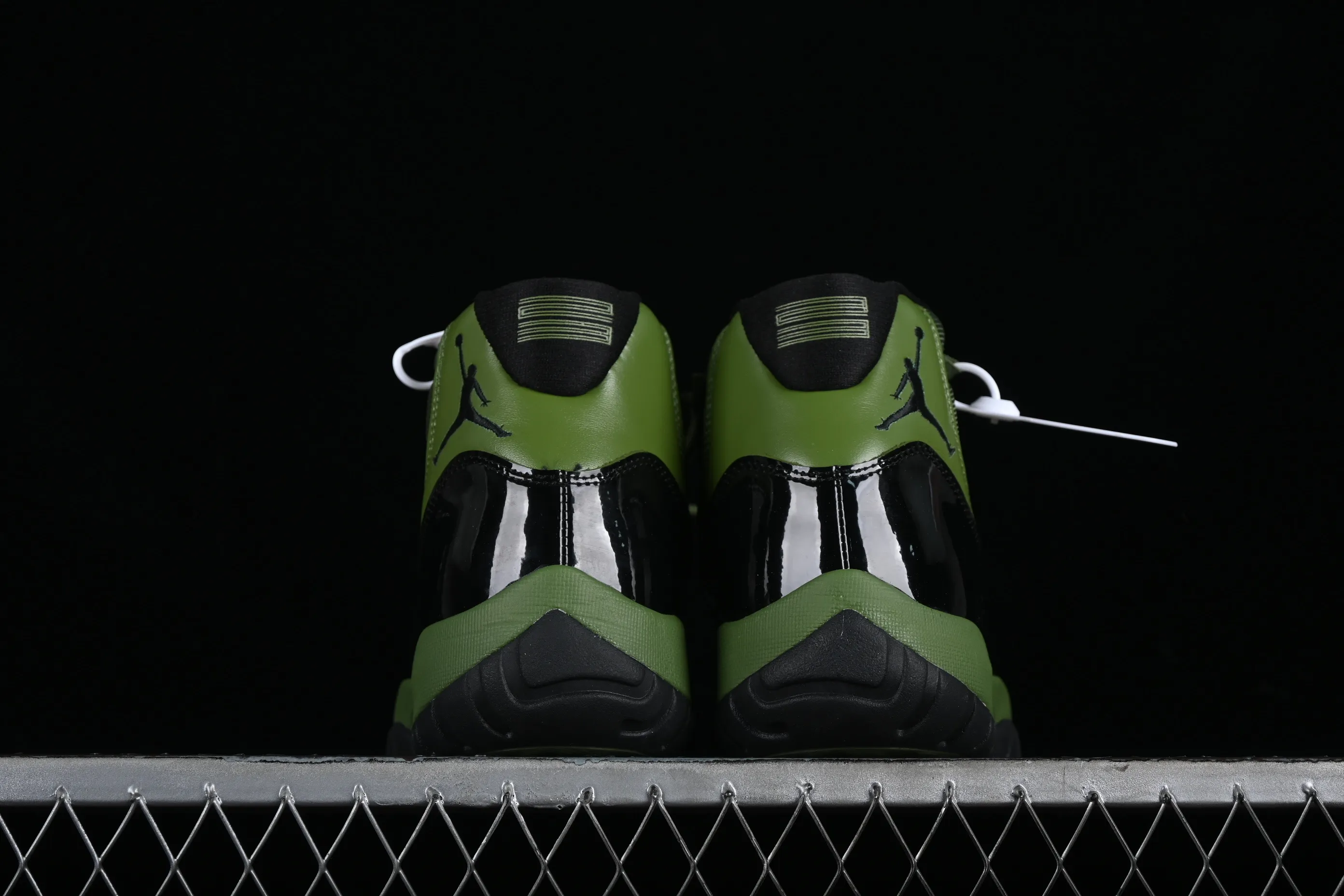 All categories Air Jordan Jordan series basketball shoes Air Jordan 11 Air Jordan 11 Retro AJ11 Joe 11 black and green high-top basketball shoes CT8012-300